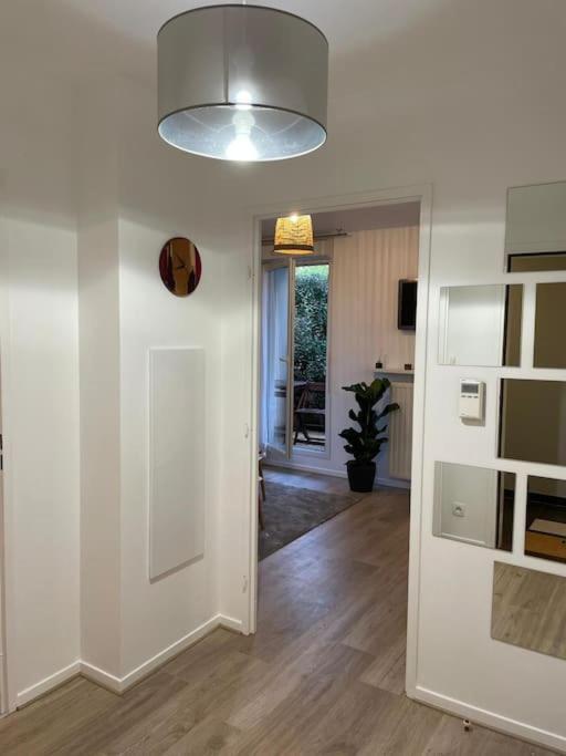 מונטיגני-לה-ברטונאוקס Studio 28 M2 & Jardin Privatif 20 M2 מראה חיצוני תמונה