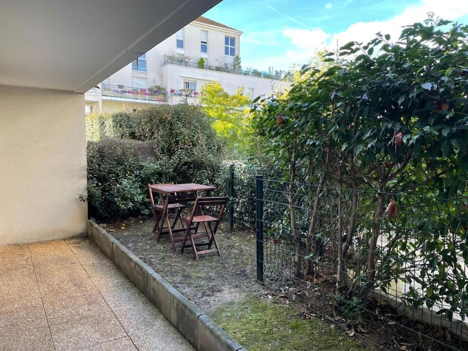 מונטיגני-לה-ברטונאוקס Studio 28 M2 & Jardin Privatif 20 M2 מראה חיצוני תמונה