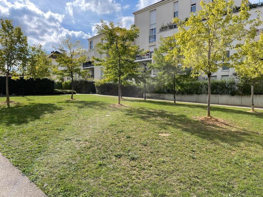 מונטיגני-לה-ברטונאוקס Studio 28 M2 & Jardin Privatif 20 M2 מראה חיצוני תמונה